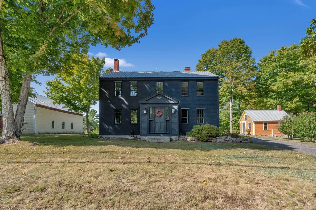 992 Pequawket Trail Baldwin ME 04091
