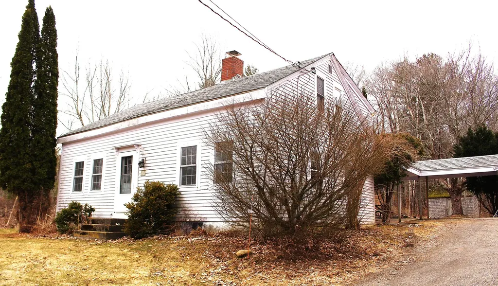 810 Rockland Street Rockport ME 04856
