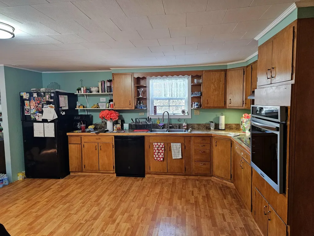 122 Davis Street Brownville ME 04414