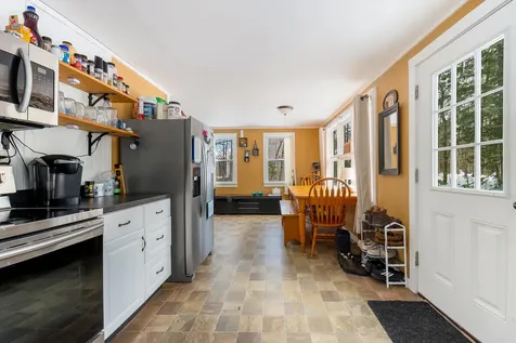 16 Mason Avenue Naples ME 04055