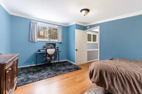 16 Mason Avenue Naples ME 04055