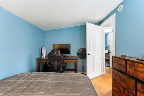 16 Mason Avenue Naples ME 04055