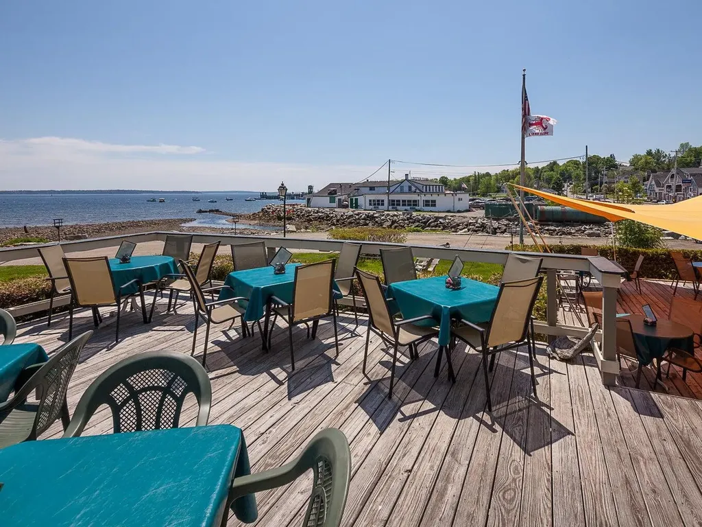 2531 Atlantic Highway Lincolnville ME 04849