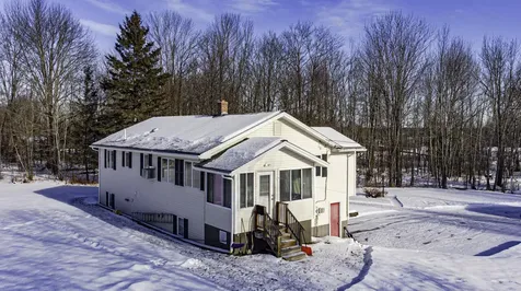 1568 Essex Street Bangor ME 04401