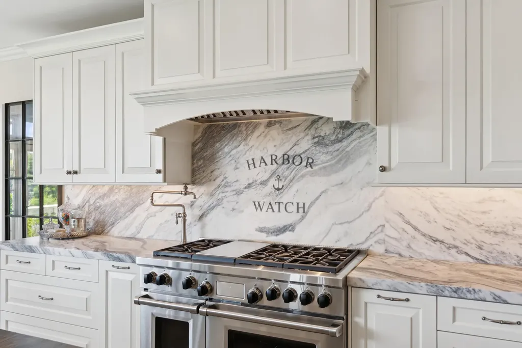 60 Ocean Avenue Kennebunkport ME 04046
