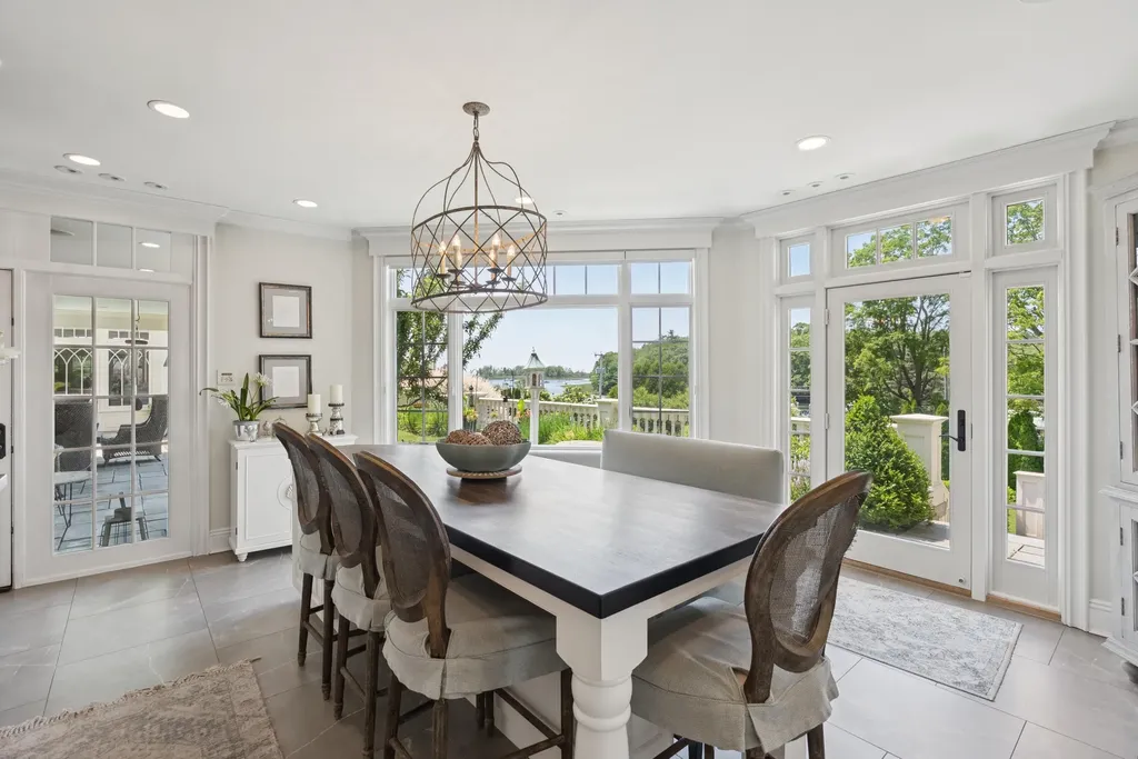 60 Ocean Avenue Kennebunkport ME 04046
