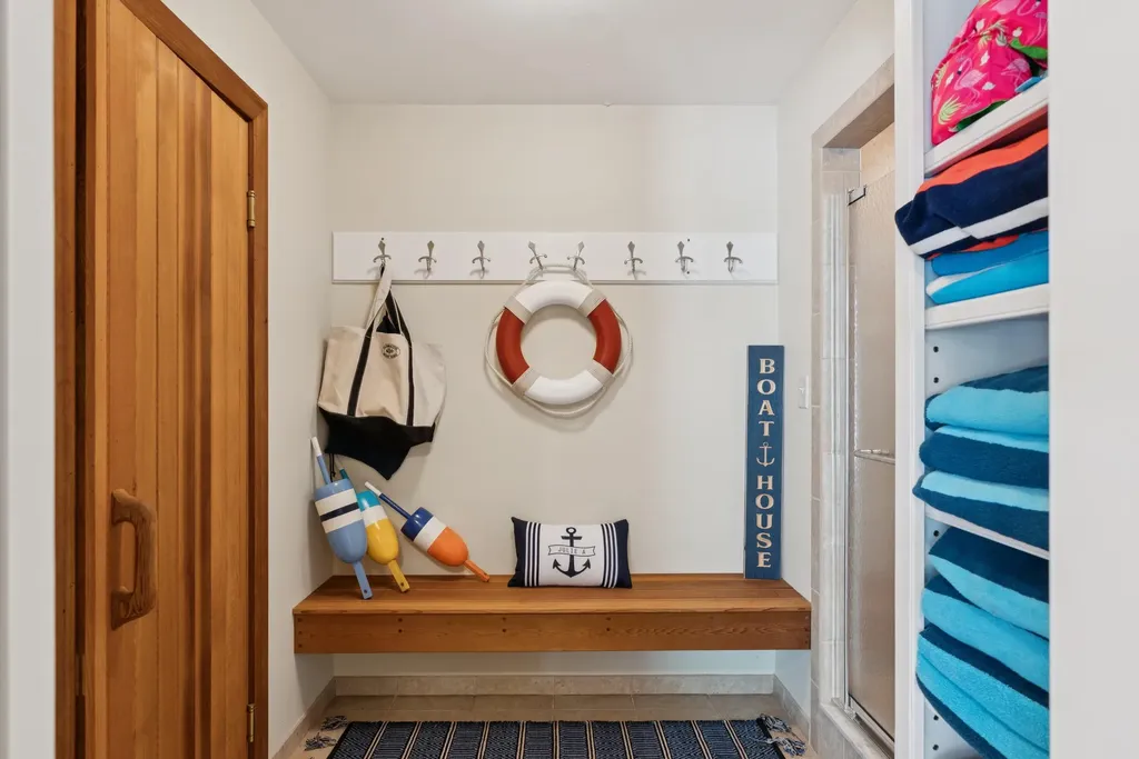 60 Ocean Avenue Kennebunkport ME 04046