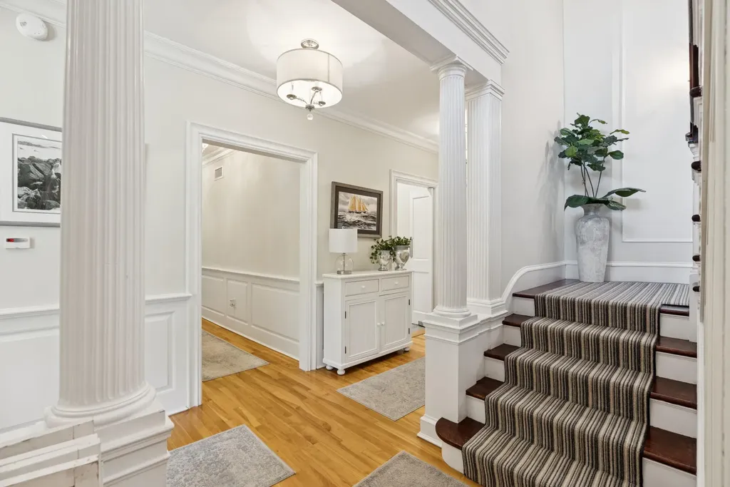 60 Ocean Avenue Kennebunkport ME 04046