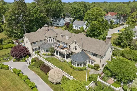 60 Ocean Avenue Kennebunkport ME 04046