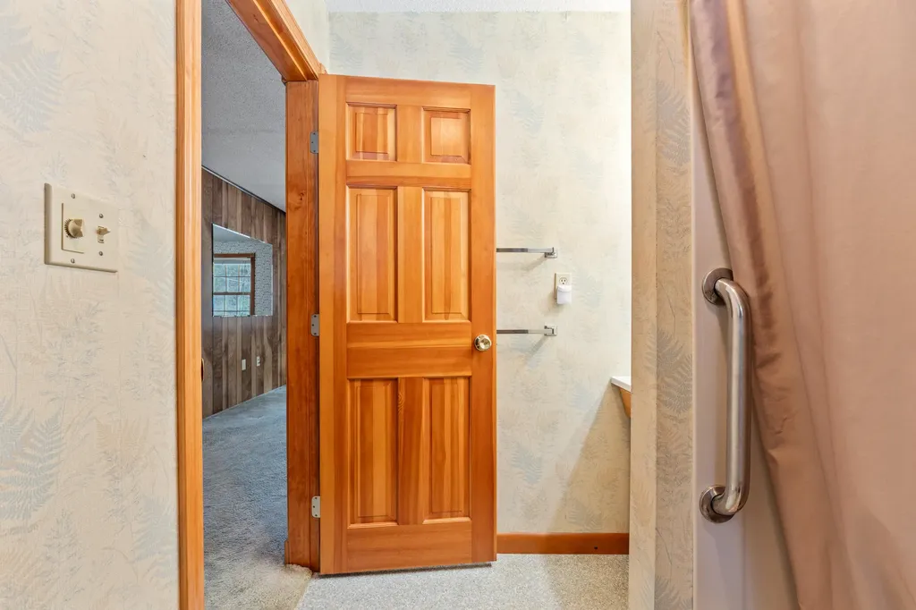 24 Penny Lane Jefferson ME 04348