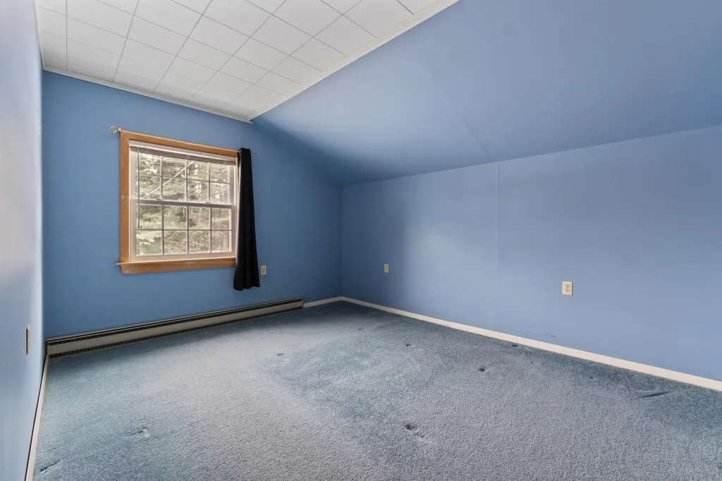 24 Penny Lane Jefferson ME 04348