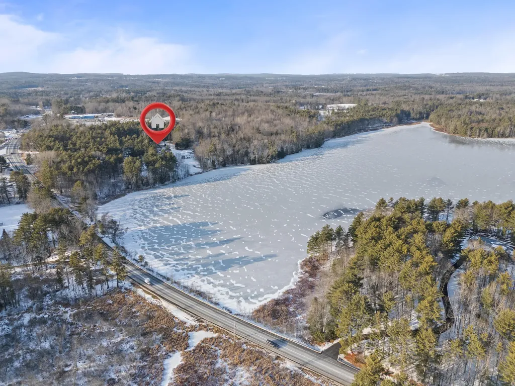 24 Penny Lane Jefferson ME 04348