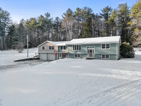 24 Penny Lane Jefferson ME 04348