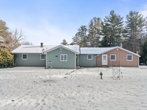 24 Penny Lane Jefferson ME 04348