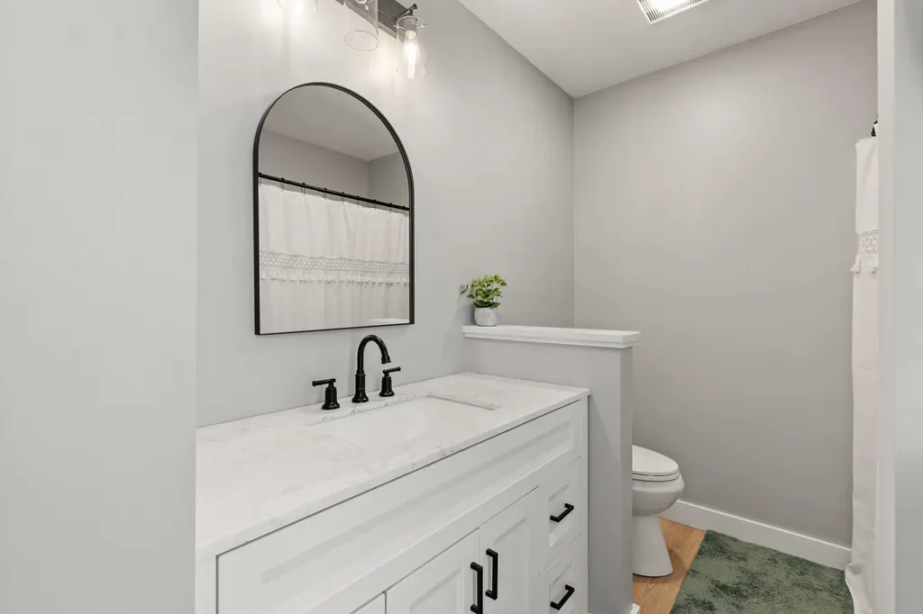 9 Hudon Road Lisbon ME 04250