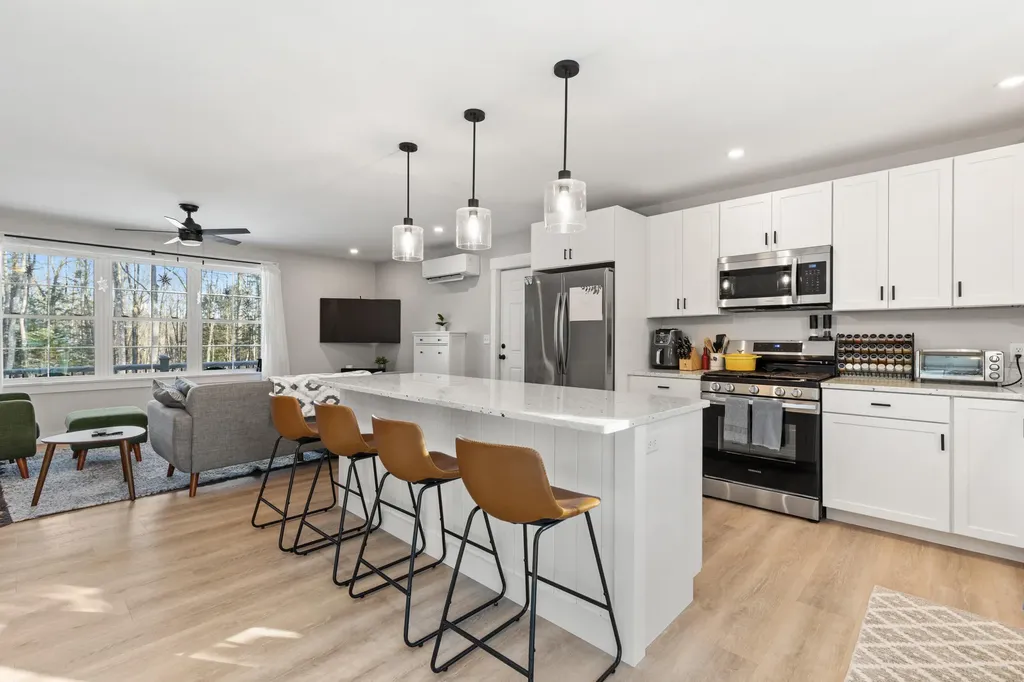 9 Hudon Road Lisbon ME 04250