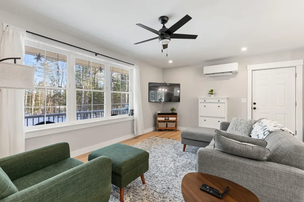 9 Hudon Road Lisbon ME 04250