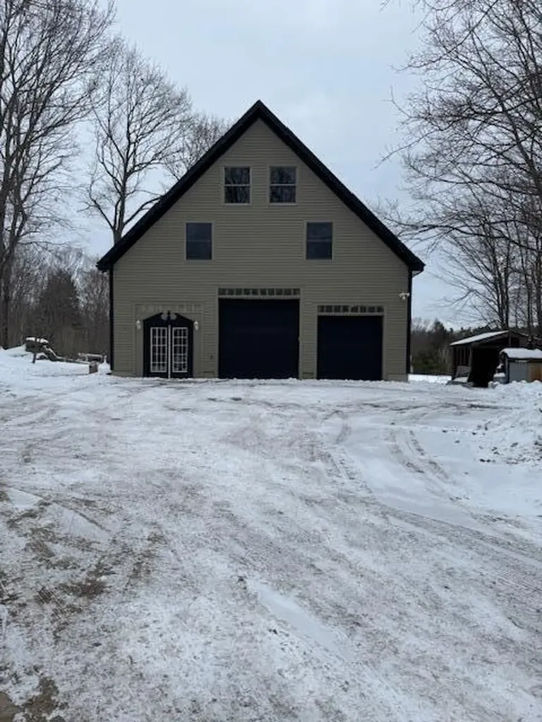 693 Goding Road Acton ME 04001