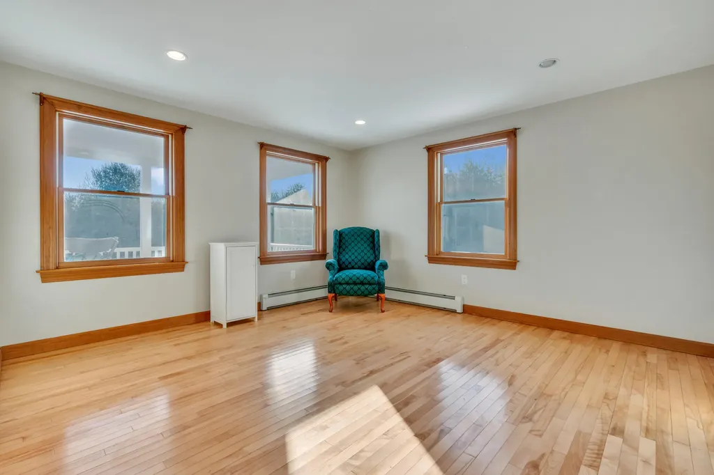 40 Goding Road Lebanon ME 04027