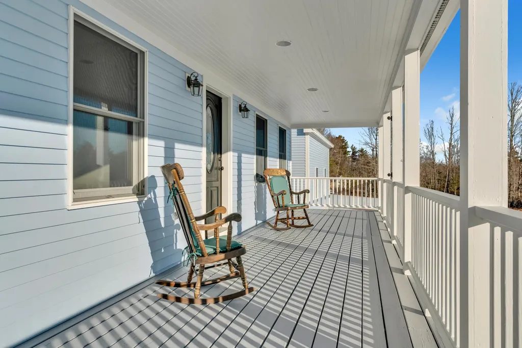 40 Goding Road Lebanon ME 04027