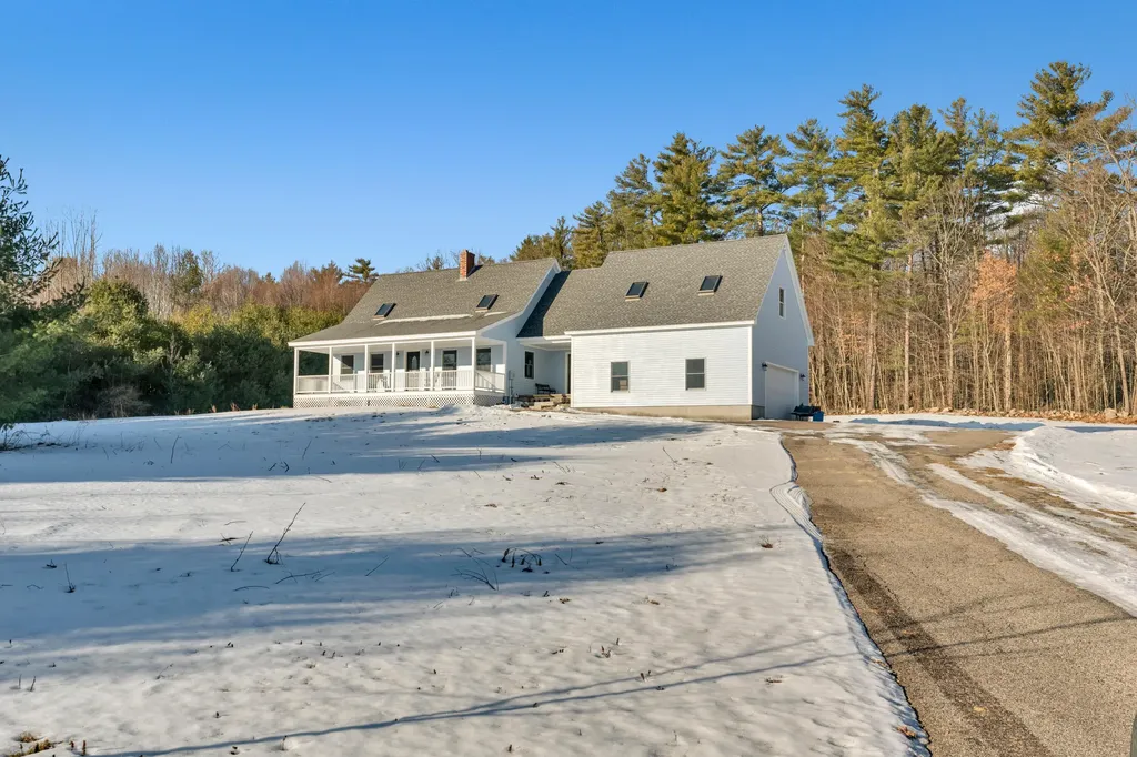 40 Goding Road Lebanon ME 04027