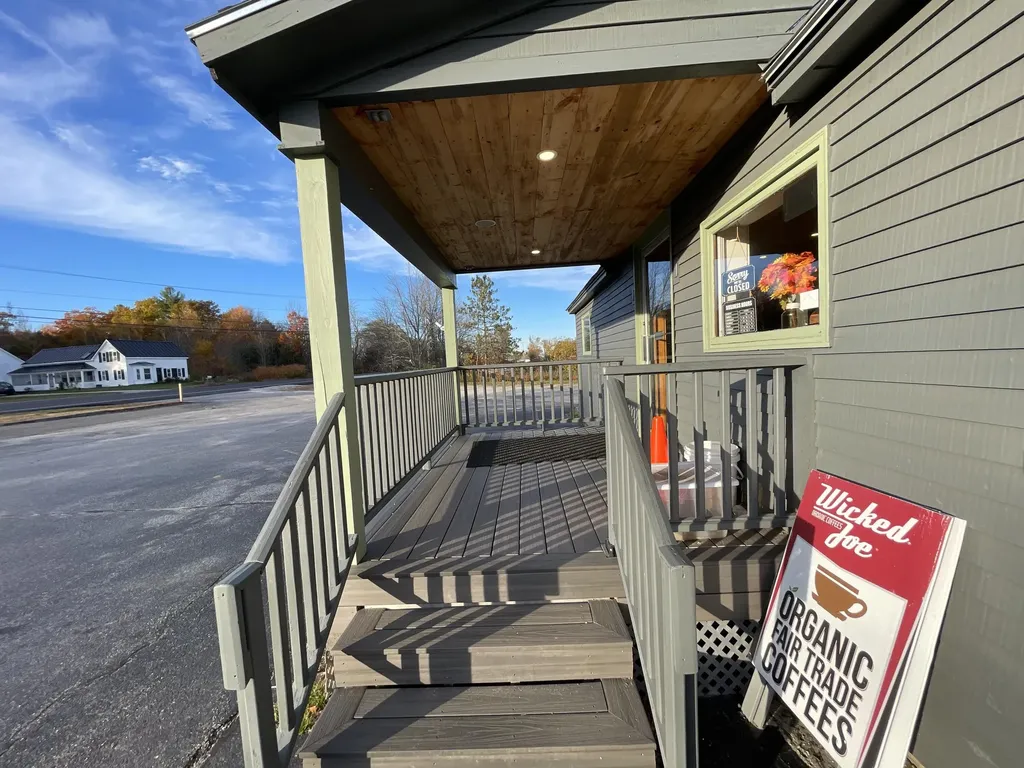 1055 Lewiston Road New Gloucester ME 04260