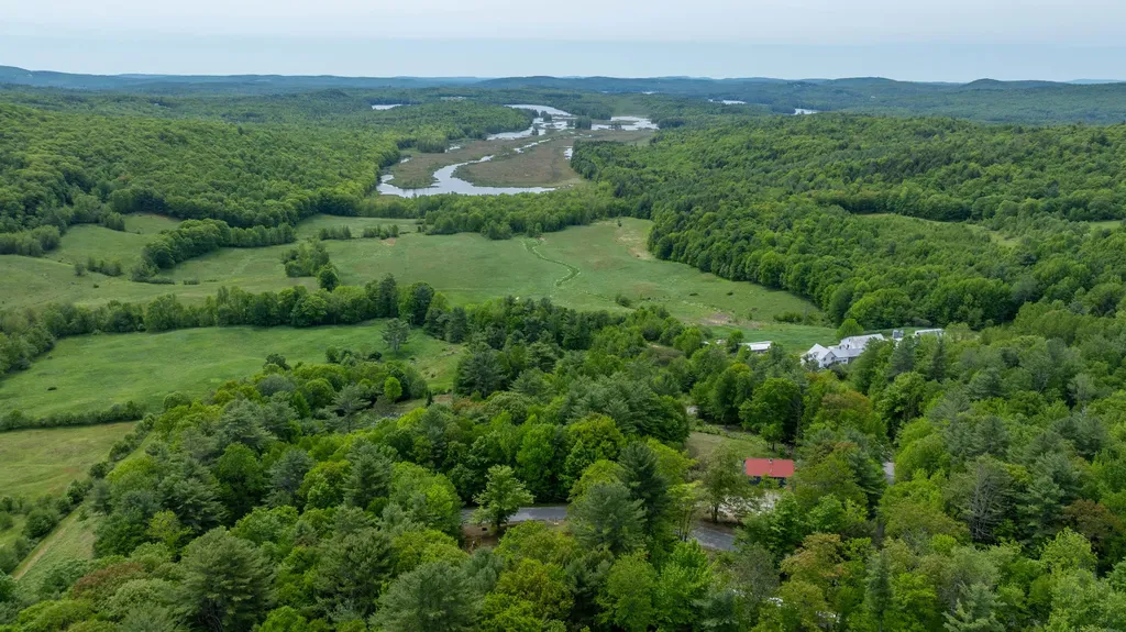 38 Kuvaja Road Greenwood ME 04255
