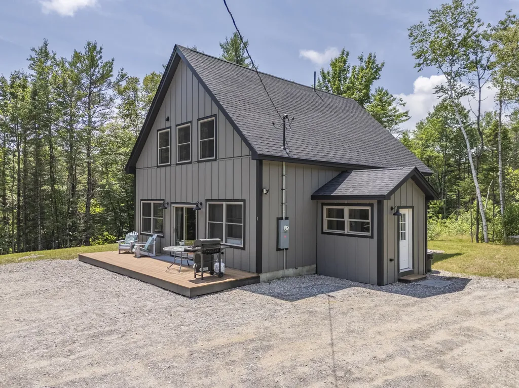 1 Stearns Hill Hanover ME 04237