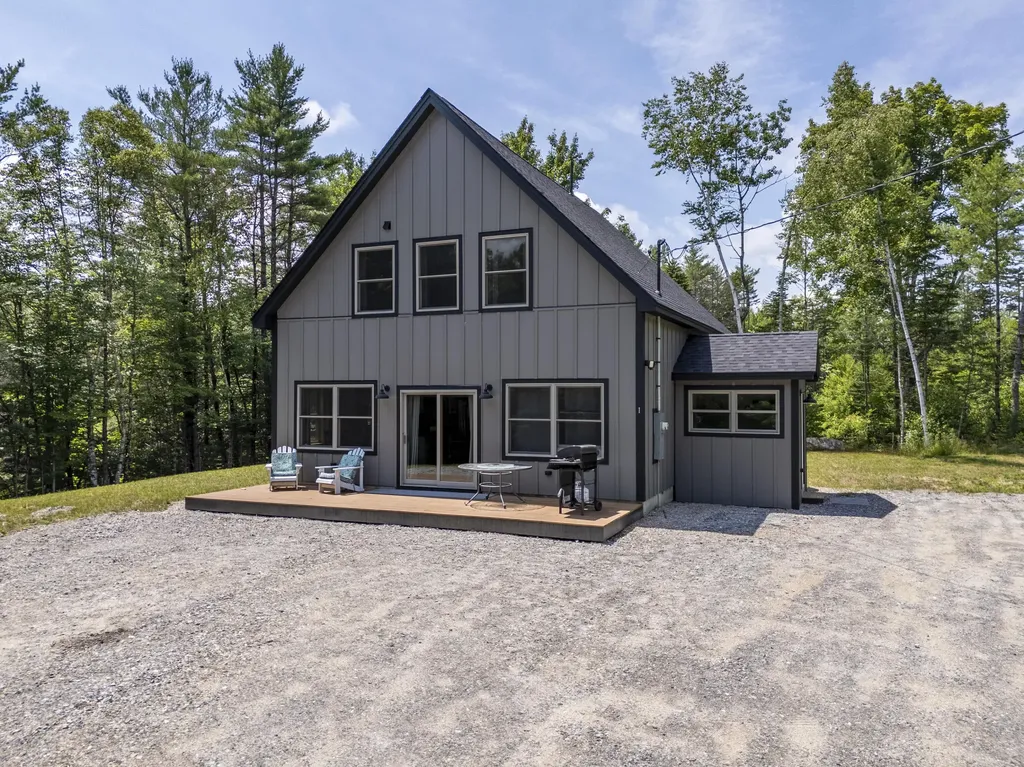 1 Stearns Hill Hanover ME 04237