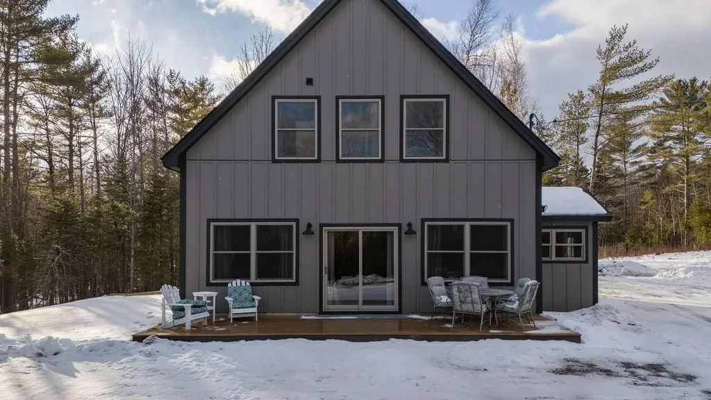 1 Stearns Hill Hanover ME 04237