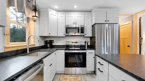 1 Stearns Hill Hanover ME 04237