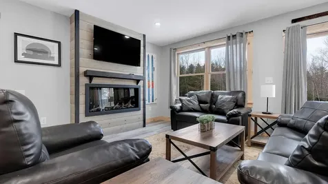 1 Stearns Hill Hanover ME 04237