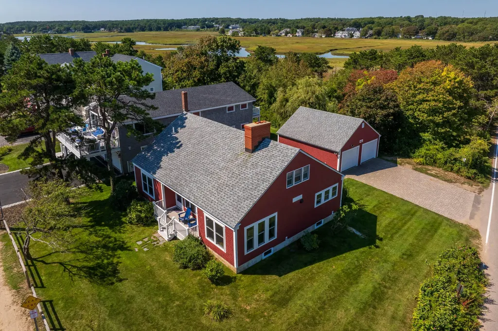 168 Ocean Avenue Wells ME 04090