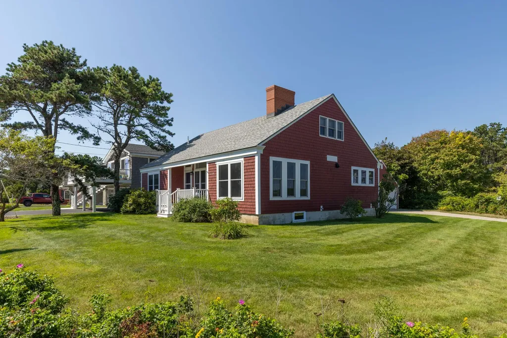 168 Ocean Avenue Wells ME 04090