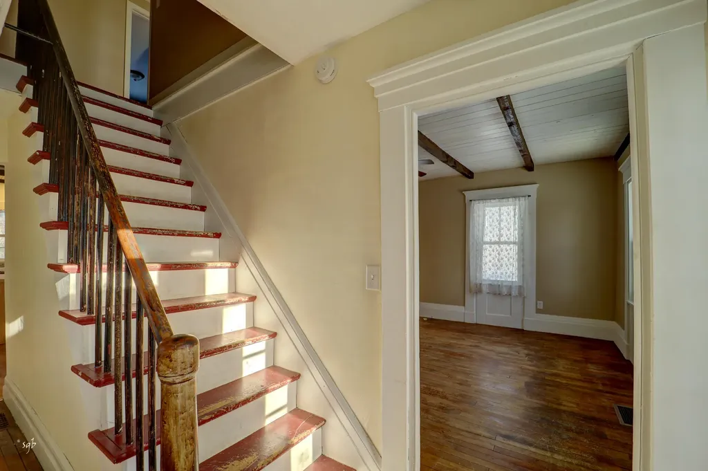 140 Castine Road Orland ME 04472