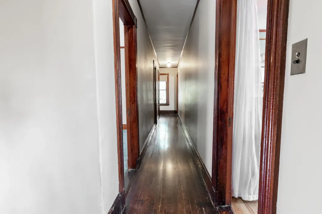 18 Hudson Street Bangor ME 04401