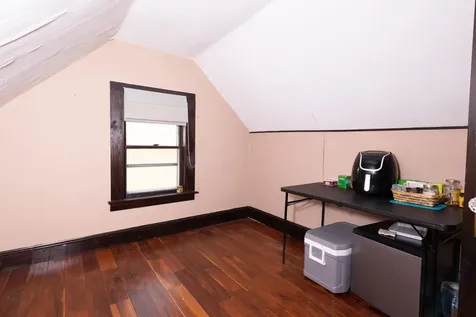 18 Hudson Street Bangor ME 04401