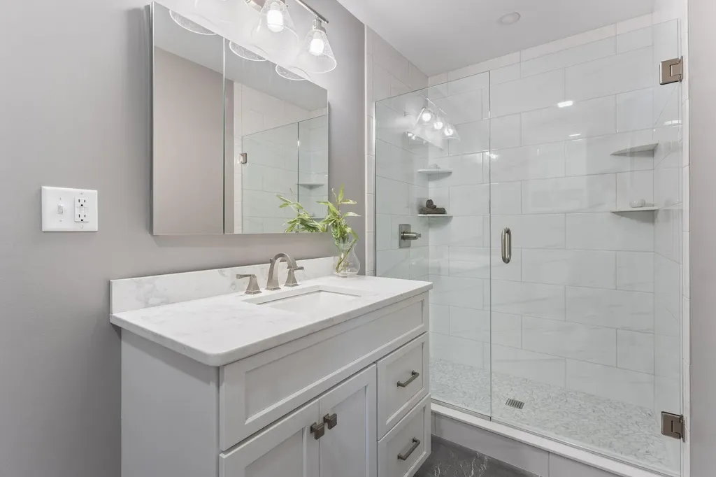 5 Trix Lane Biddeford ME 04005