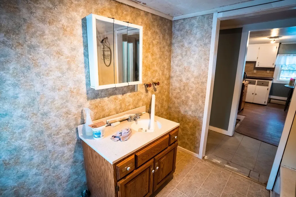 951 Moosehead Trail Dixmont ME 04932