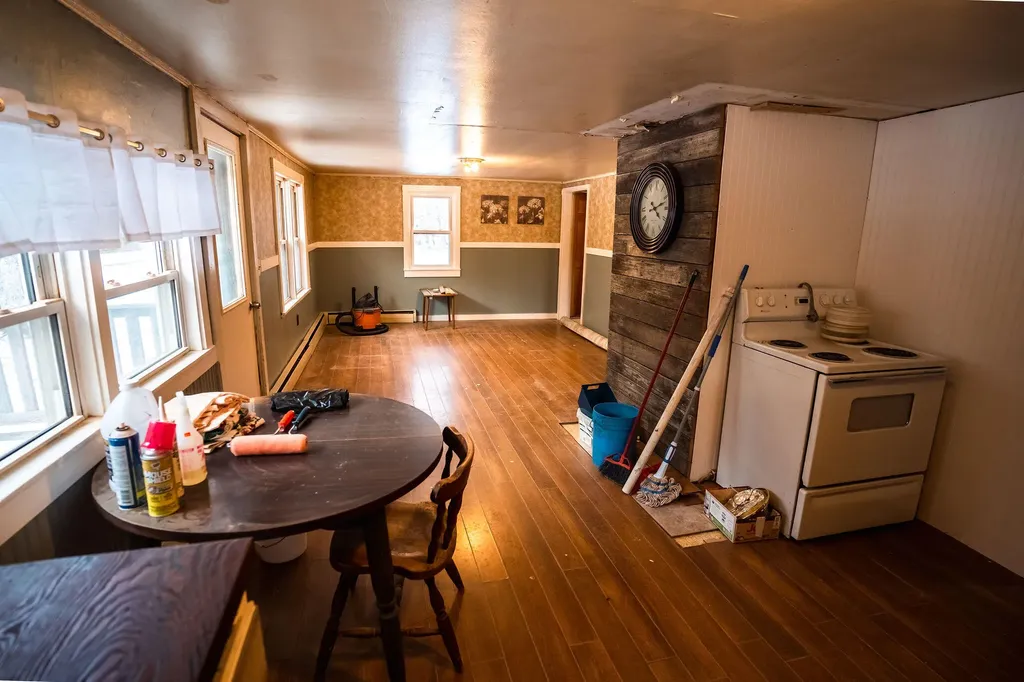 951 Moosehead Trail Dixmont ME 04932