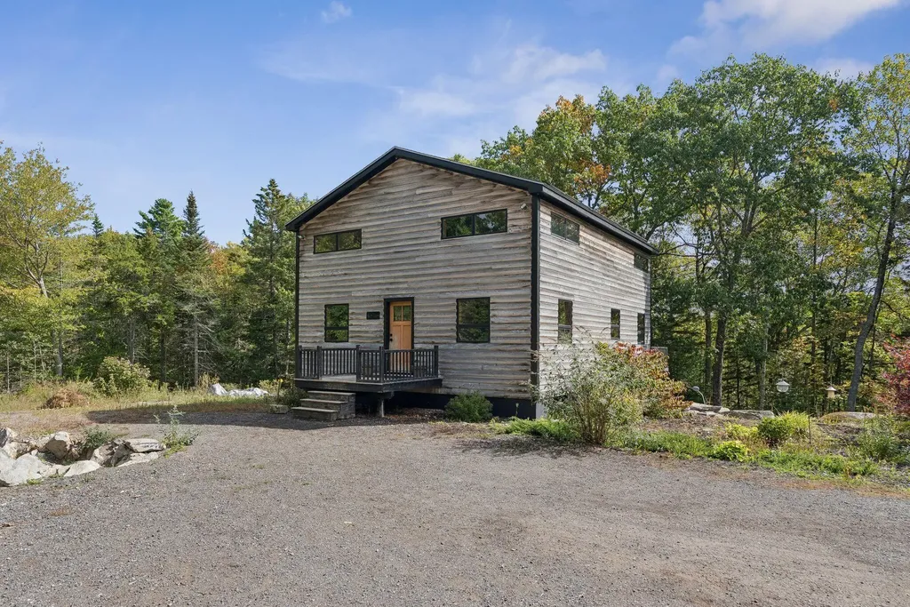 29 Punkin Hill Road South Thomaston ME 04858