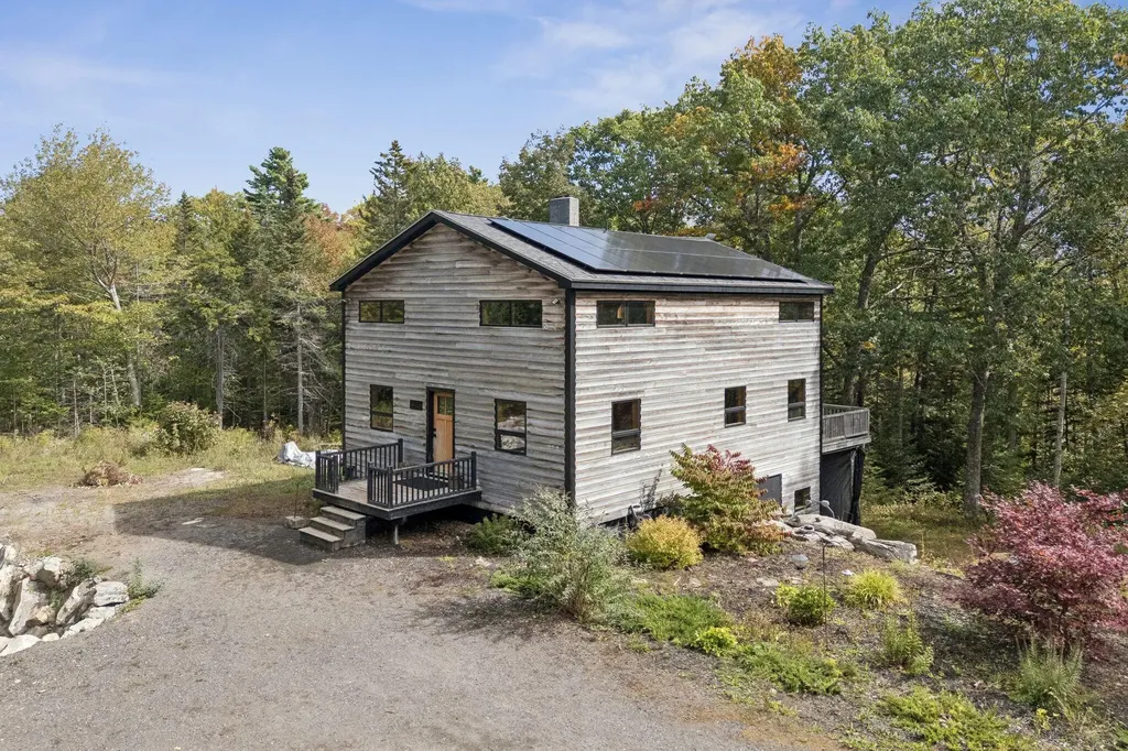 29 Punkin Hill Road South Thomaston ME 04858
