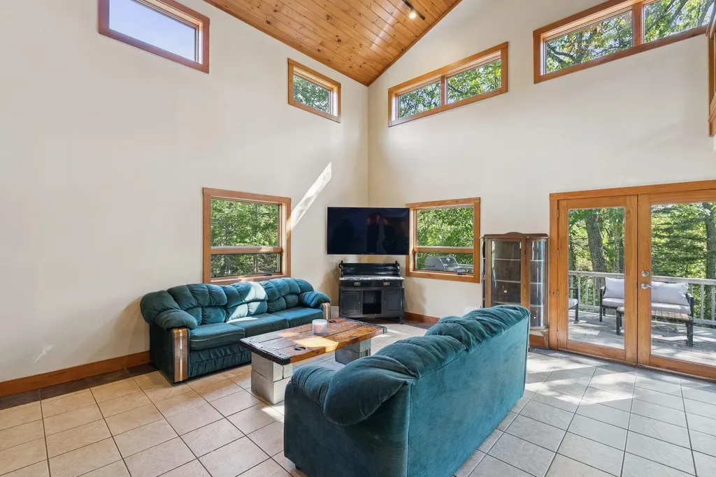 29 Punkin Hill Road South Thomaston ME 04858