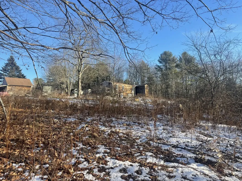 38 Jasmine Lane Union ME 04862
