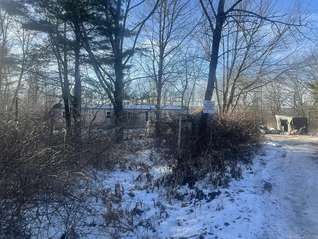 38 Jasmine Lane Union ME 04862
