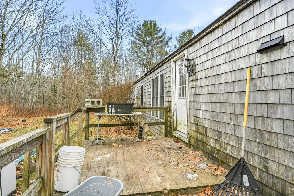 38 Jasmine Lane Union ME 04862