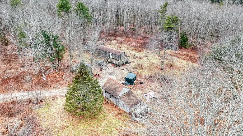 38 Jasmine Lane Union ME 04862