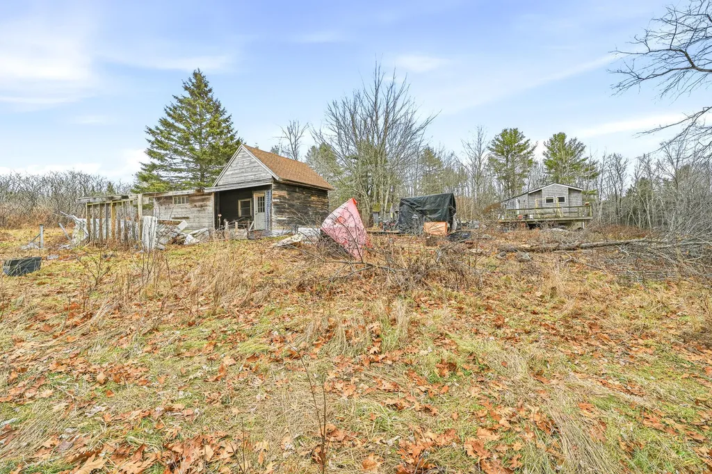 38 Jasmine Lane Union ME 04862