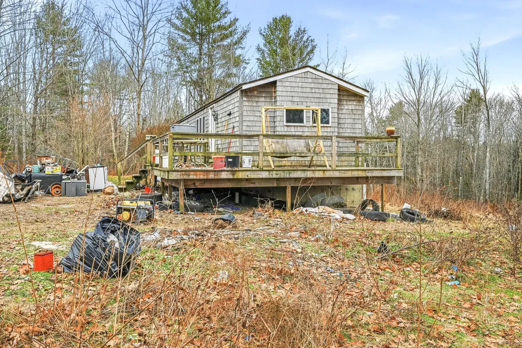 38 Jasmine Lane Union ME 04862