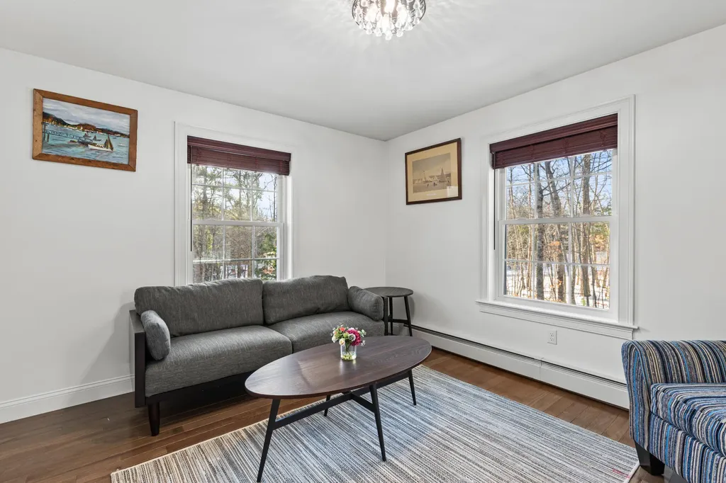 58 Hardy Road Falmouth ME 04105